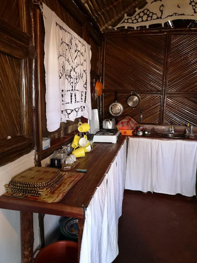 Chez Alex Bed & Breakfast Nosy-Be Екстериор снимка