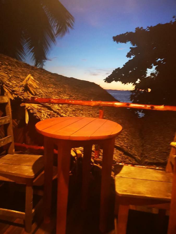 Chez Alex Bed & Breakfast Nosy-Be Екстериор снимка